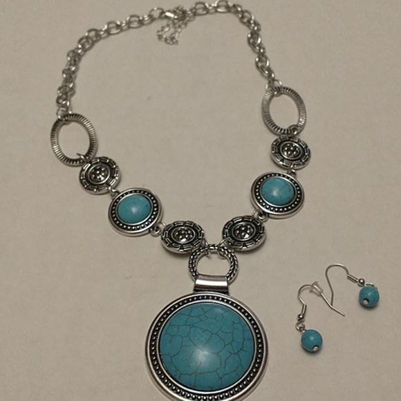 Fashion Jewelry Jewelry - FASHION CUTIE!!!!